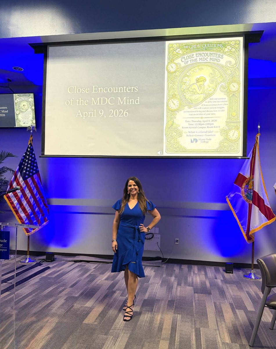 Dr. Jessyca Perez at Close Encounters of the MDC Mind