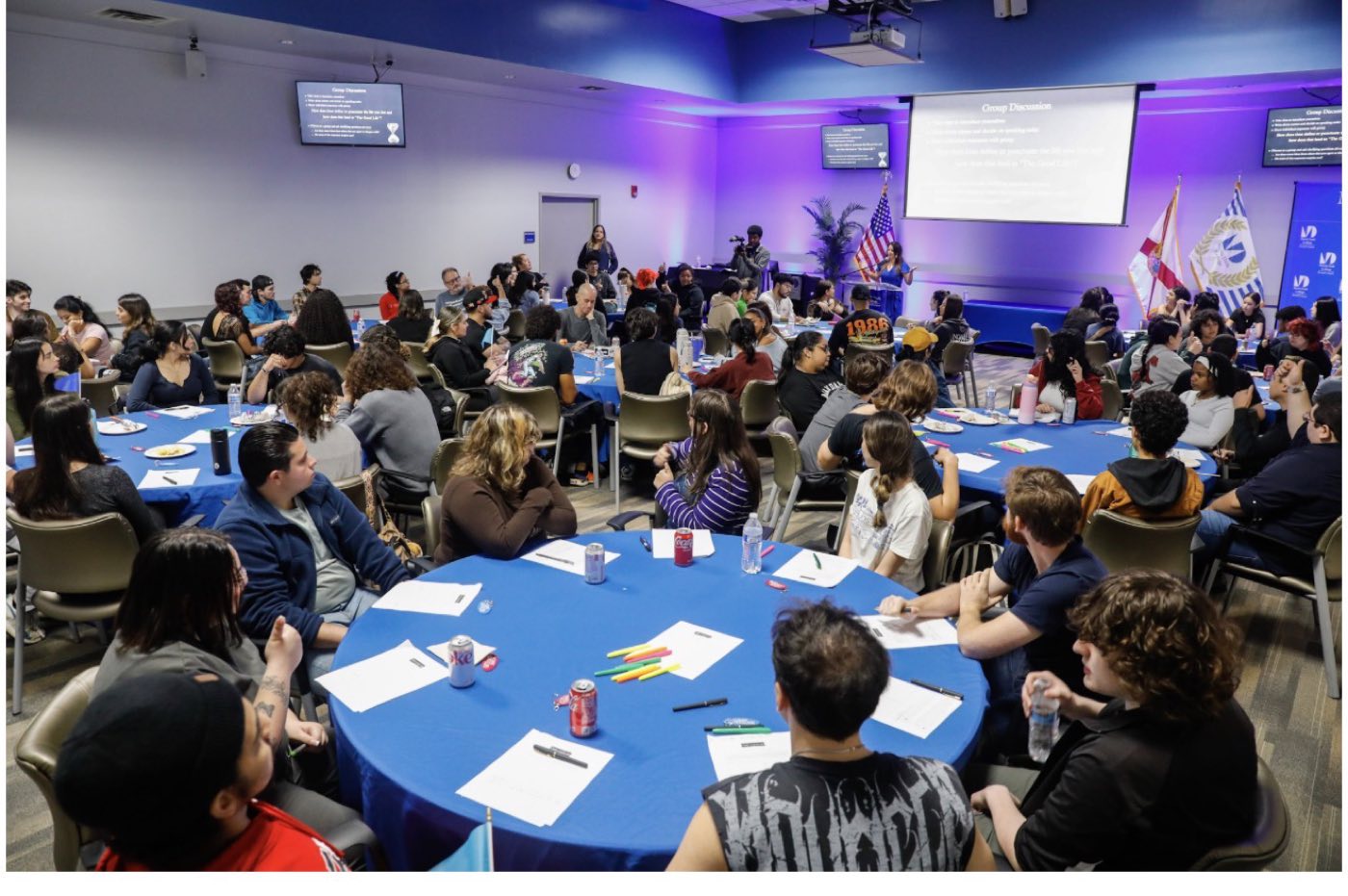 Students and faculty in group discussion at Close Encounters of the MDC Mind